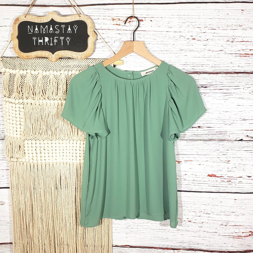 NWOT Loft Button Back Blouse G14